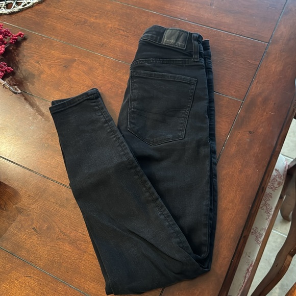 American Eagle next level stretch denim - Picture 4 of 4